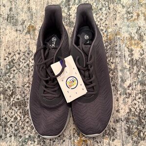 Stylish Black Men's Sneakers